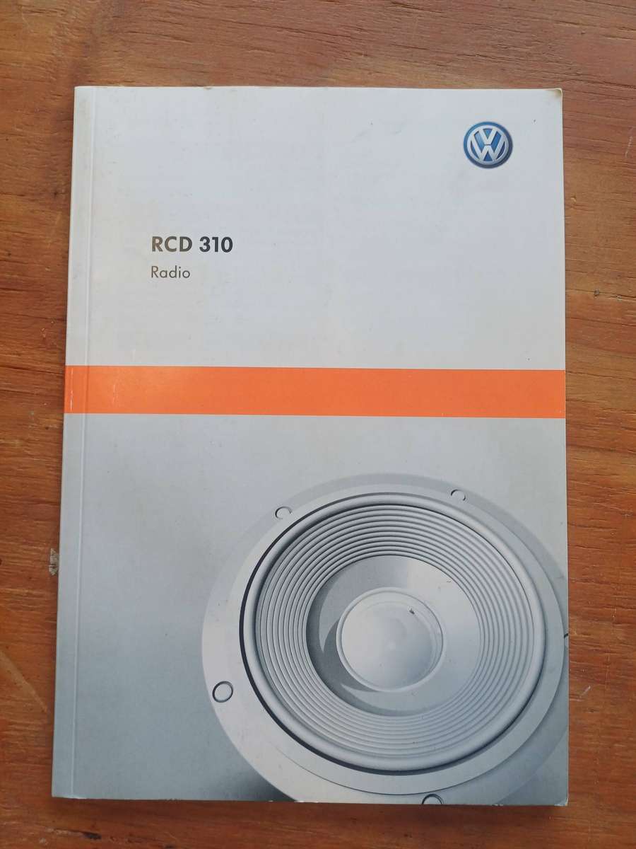 2010 VW (Volkswagen) Amarok OEM Radio Head Unit with booklet