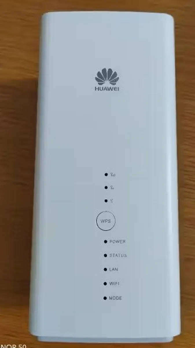 Huawei B618s-22d 4G LTE Router - Takes SIM Card 64 Devices