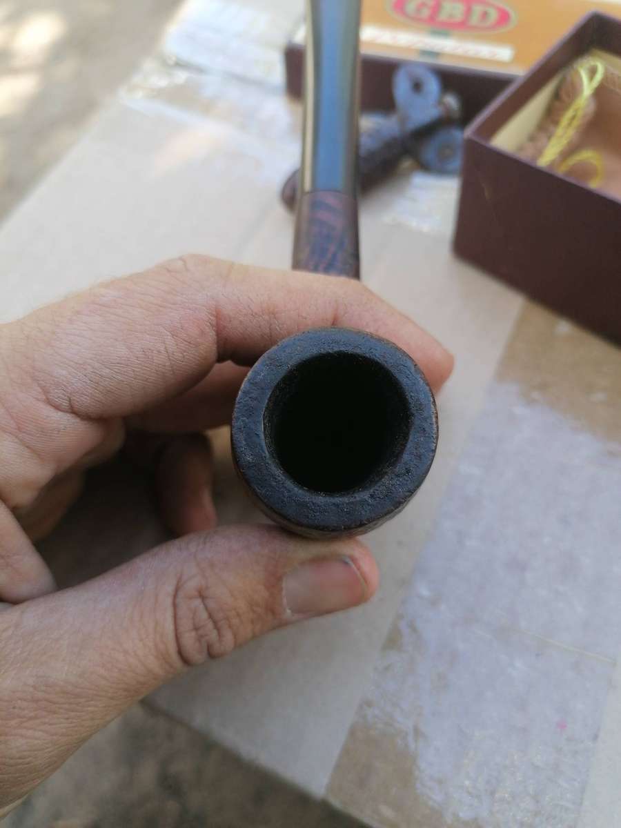 Vintage pype with box and pipe reamer