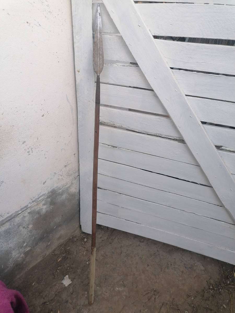 Vintage zulu spear