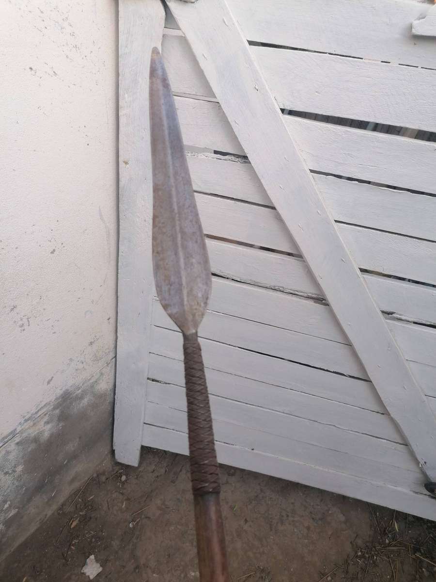 Vintage zulu spear
