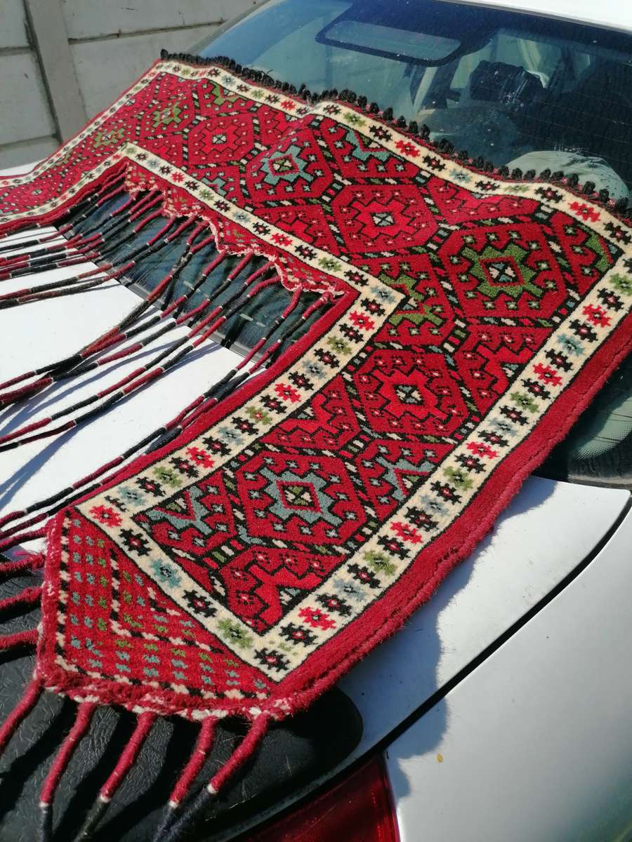 Lovely vintage kapanuk made in iran