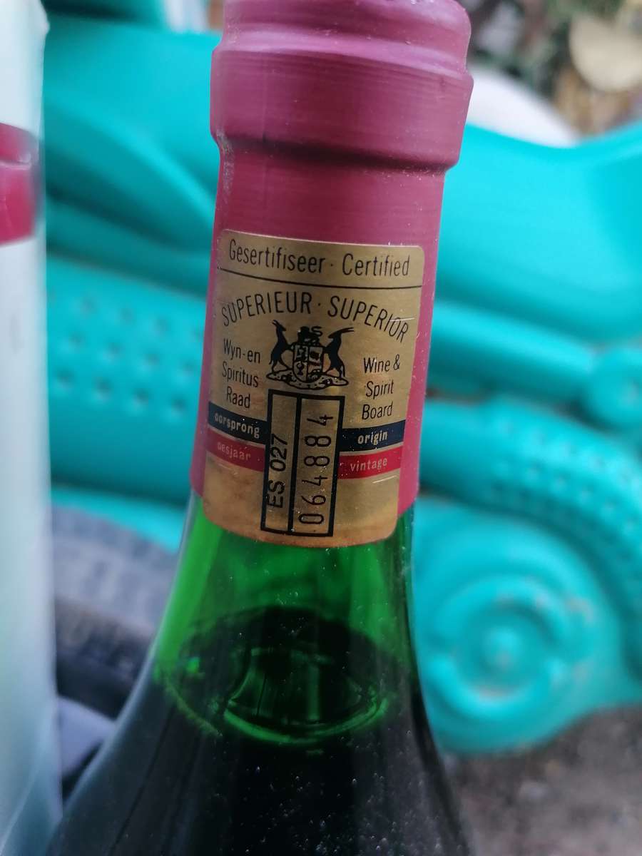 VINTAGE 1981 (43yrs old) KWV ROODEBERG MAGNUM 1.5 LITER