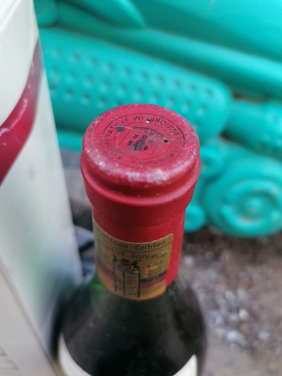 VINTAGE 1981 (43yrs old) KWV ROODEBERG MAGNUM 1.5 LITER