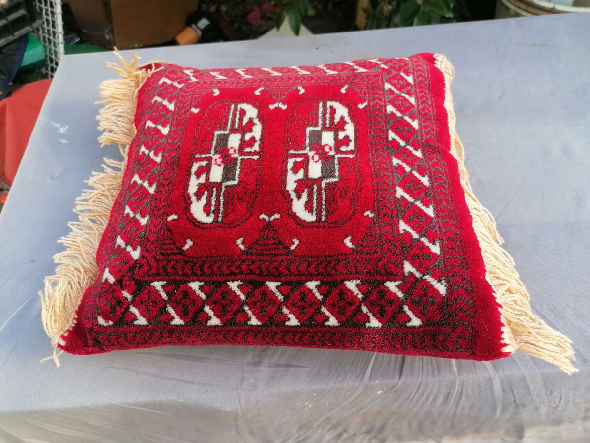 Small persian type cushion