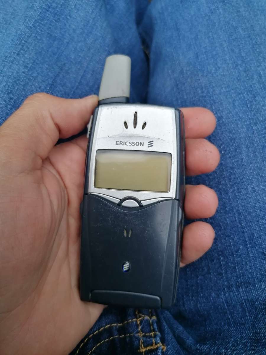 Ericsson t39 GSM Mobile Phone