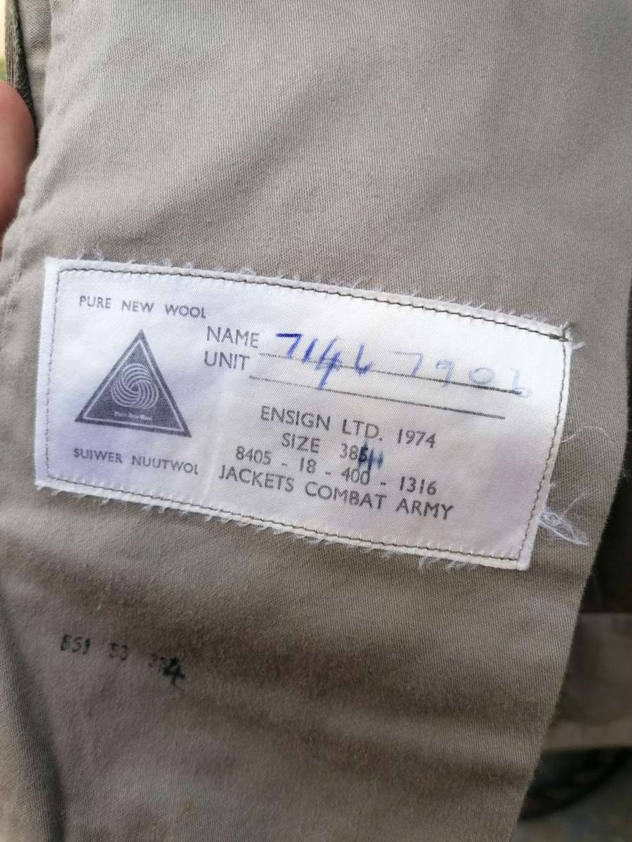 )AN ORIGINAL-SOUTH AFRICAN COMBAT BUNNY JACKET