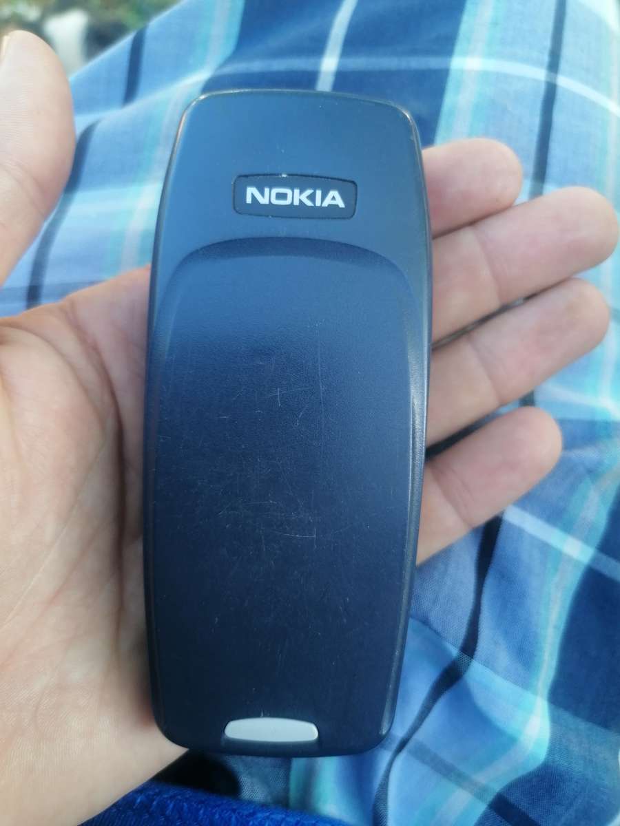 Original vintage Nokia 3310