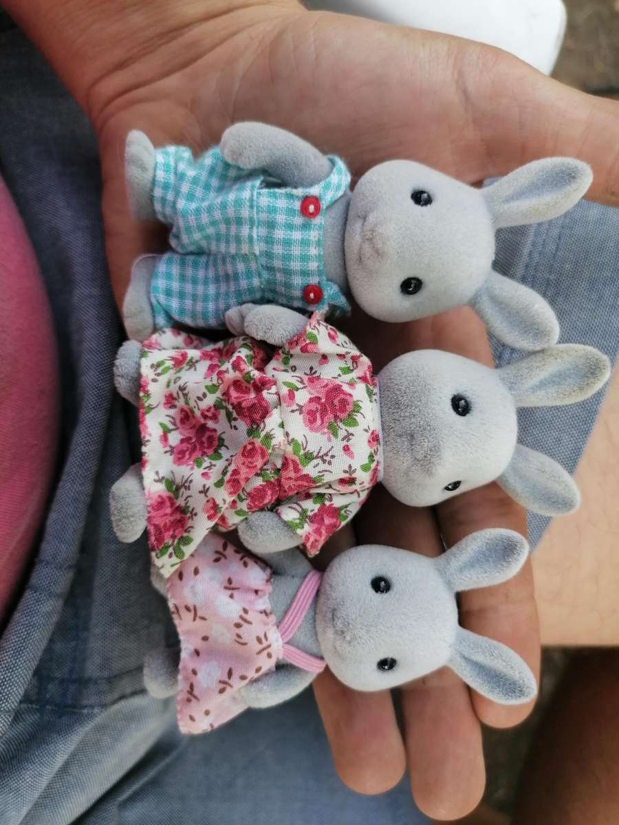 Joblot Sylvanian Families figures,