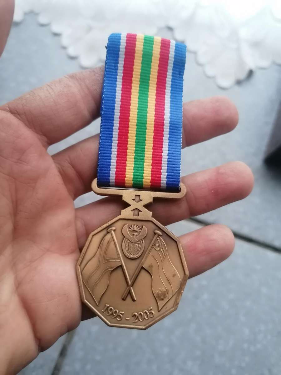 SA Police Ten Year Commemoration medal