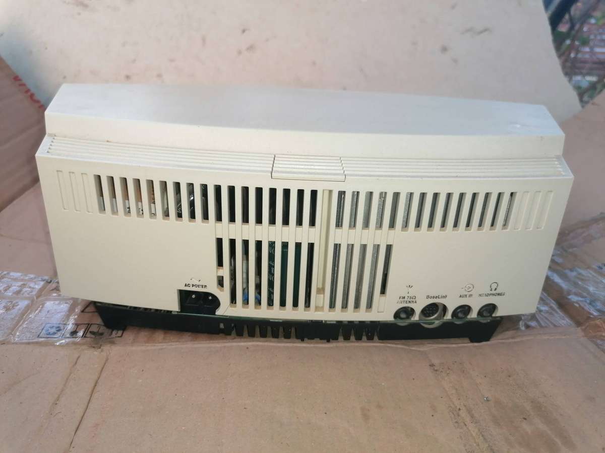BOSE WAVE MUSIC SYSTEM, MODEL No AWRCC4