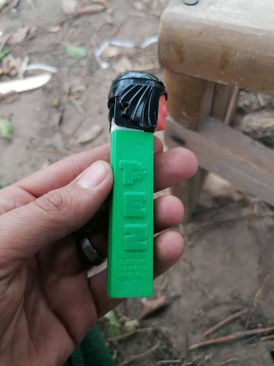 Vintage PEZ Dispenser no feet Native American Indian Maid MADE IN AUSTRIA