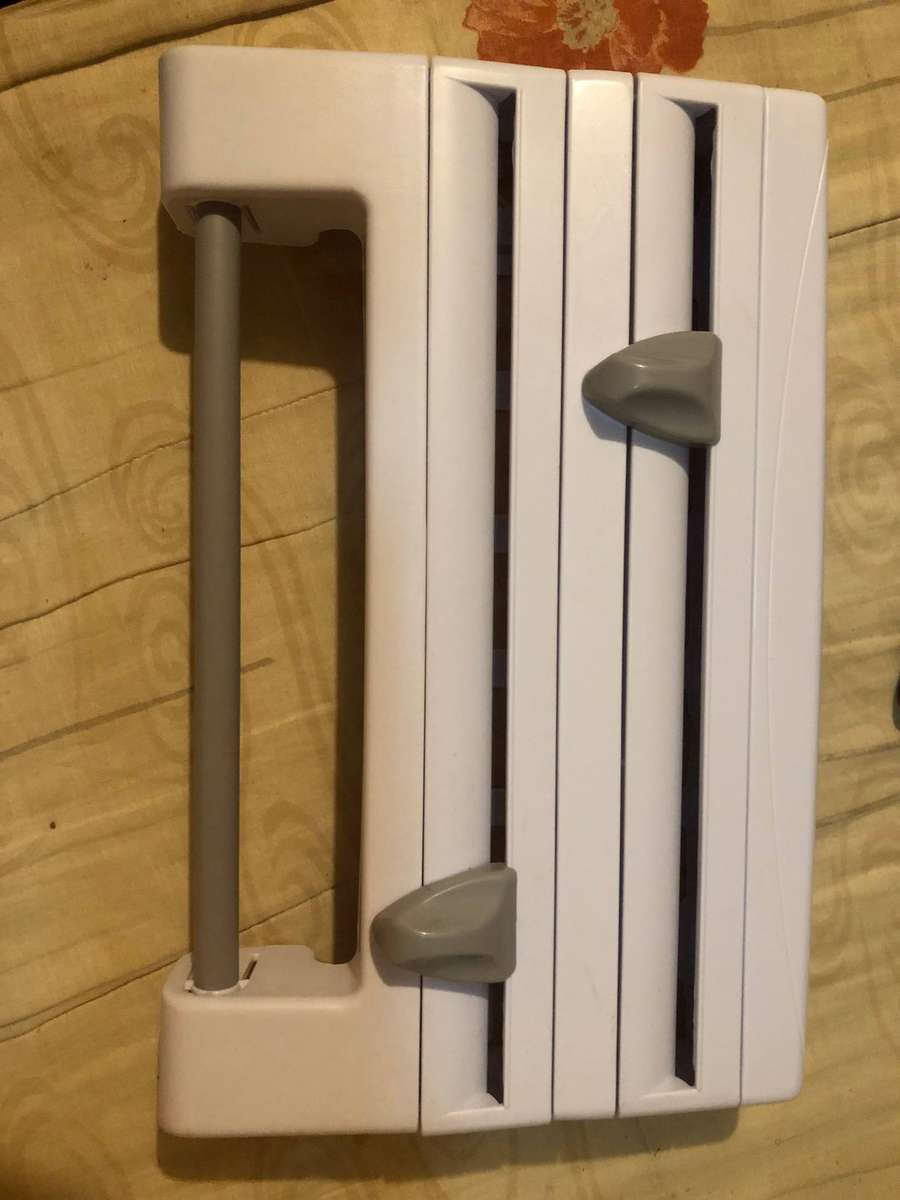 Kitchen Roll Dispenser