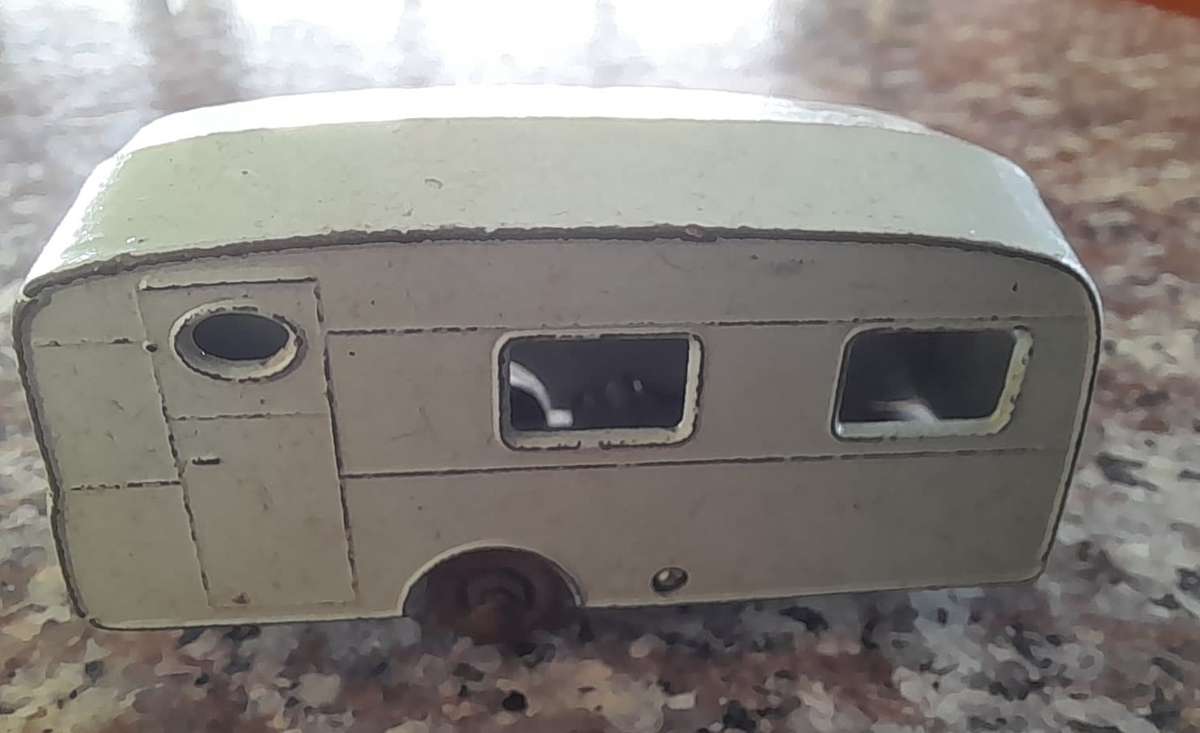 Matchbox Berkley Cavalier Caravan # 23