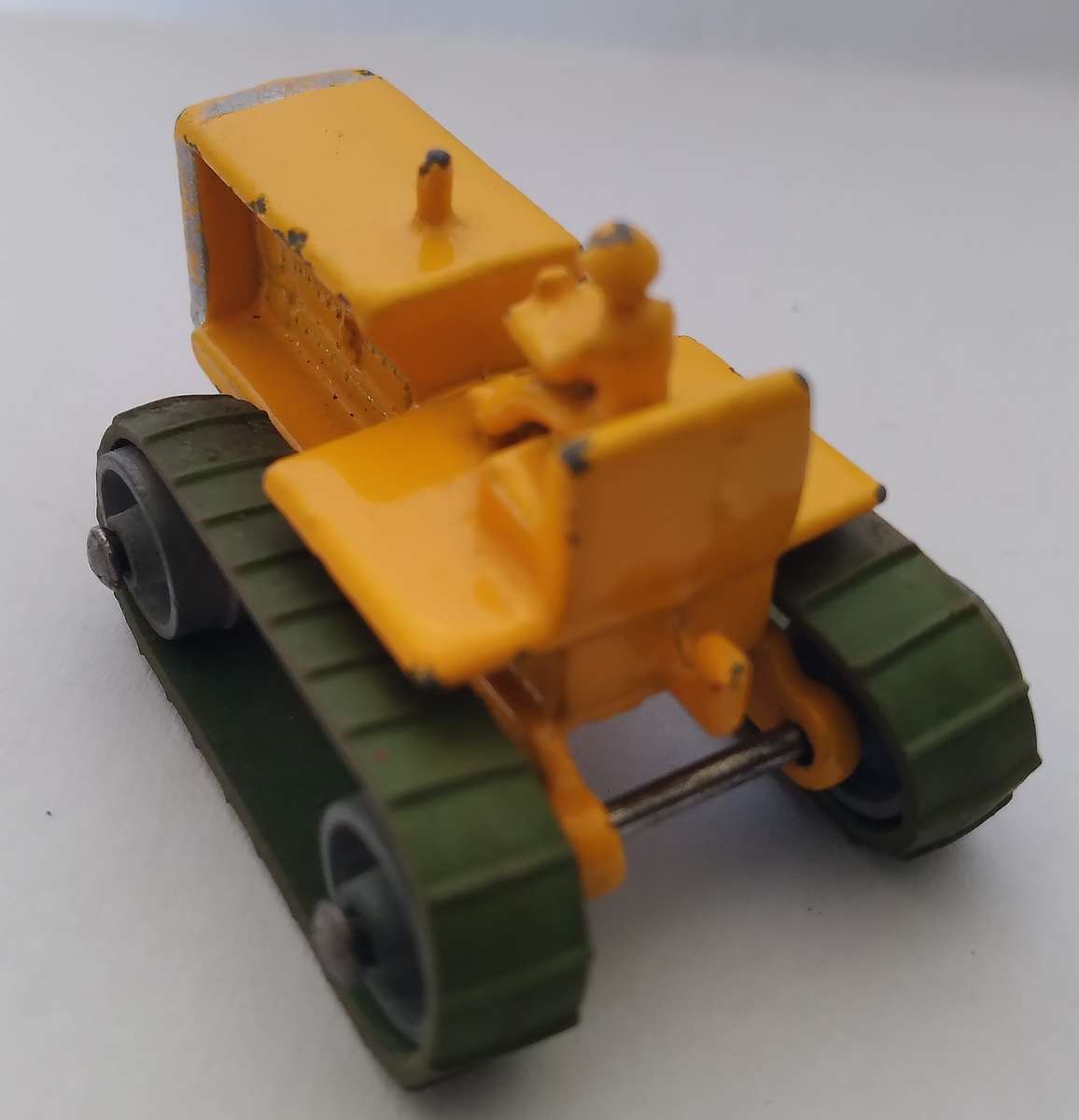 Matchbox Caterpillar Tractor # 8a