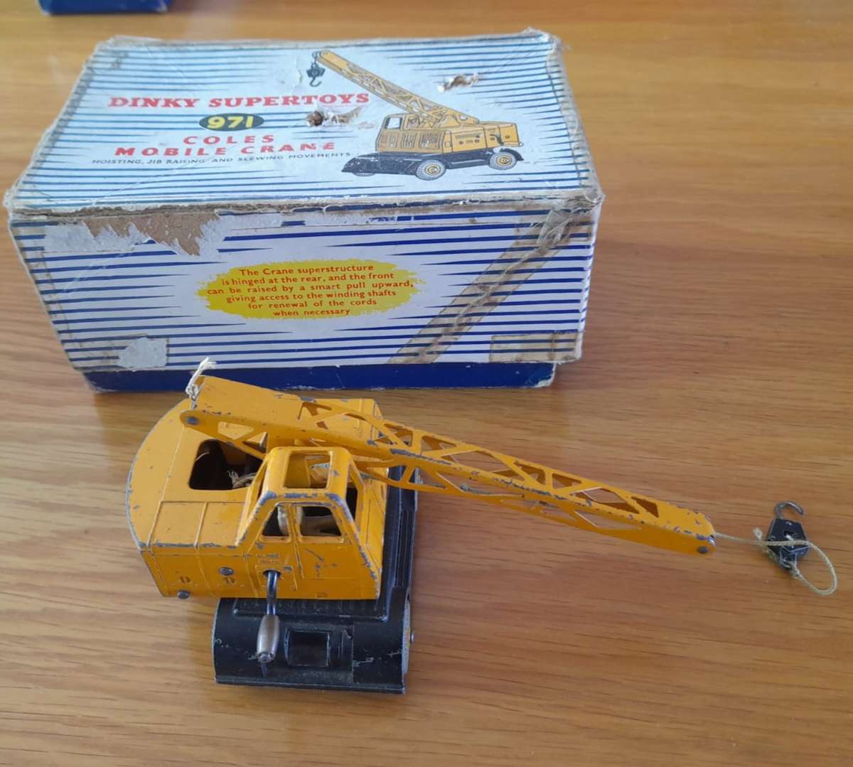 Dinky Supertoys Coles Mobile Crane #971 With Original Box