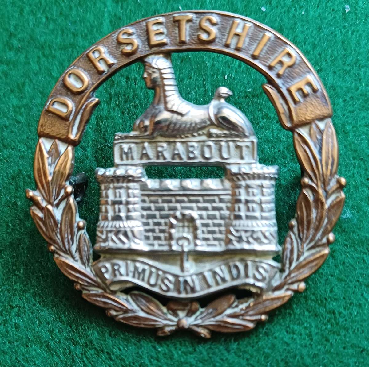 British Army, Dorsetshire Regt Victorian, BiM cap badge, lugged.