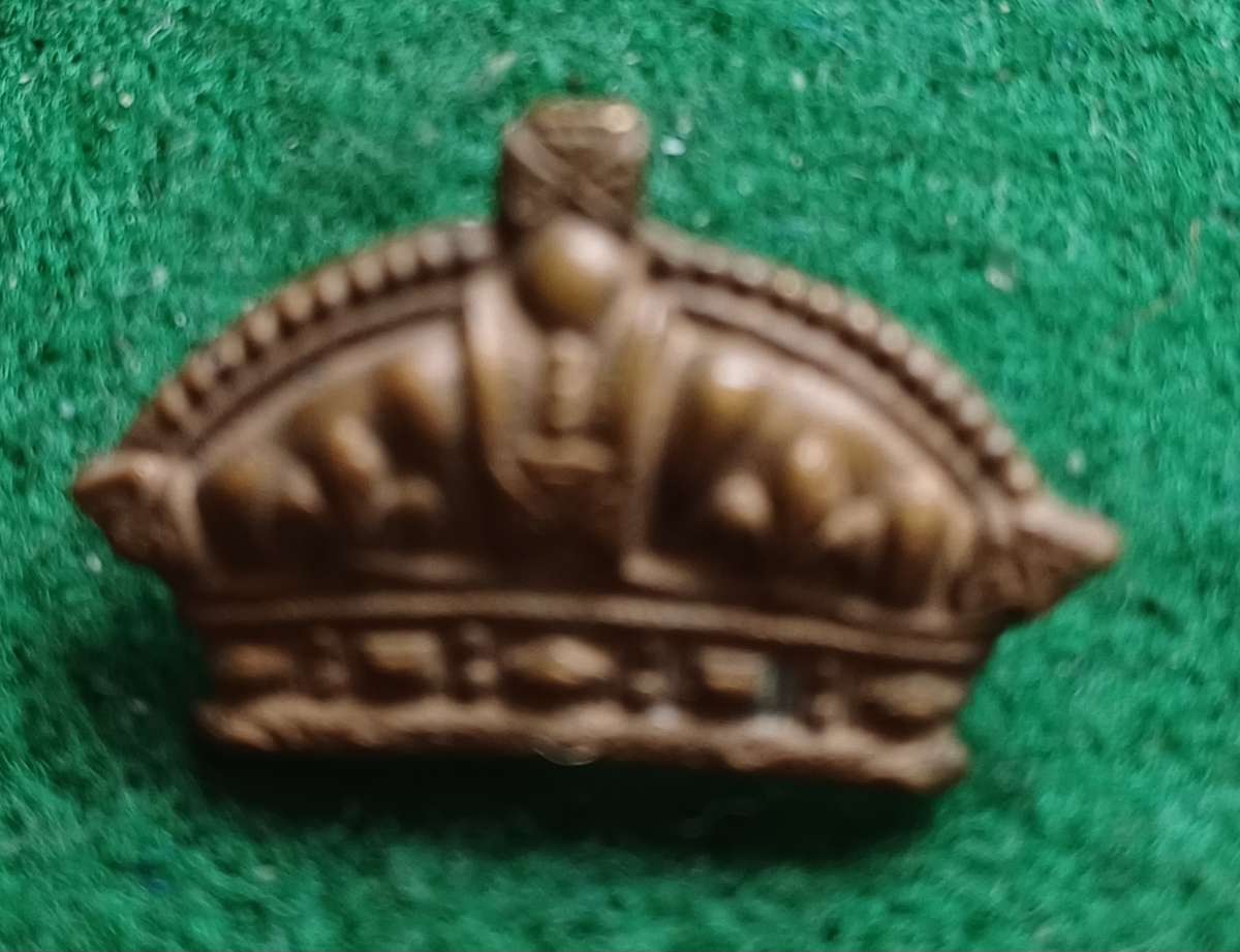 British Army, Victorian Imperial brass crown, pos from 2 piece badge