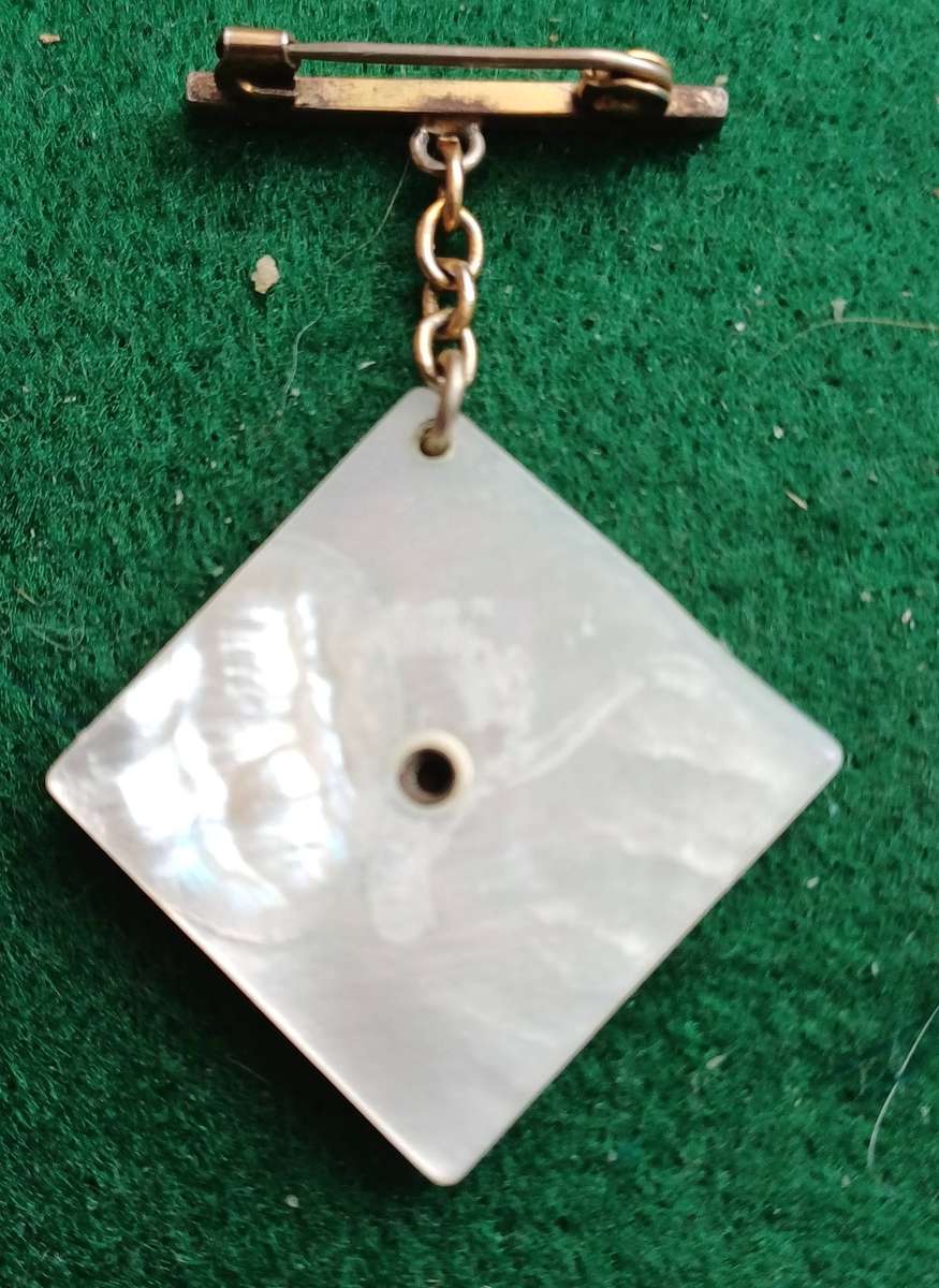 Royal Navy mother of Pearl sweetheart badge