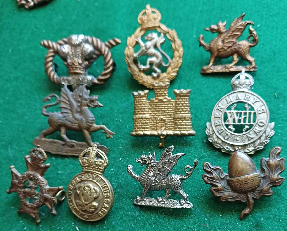 Selection of 10 military badges