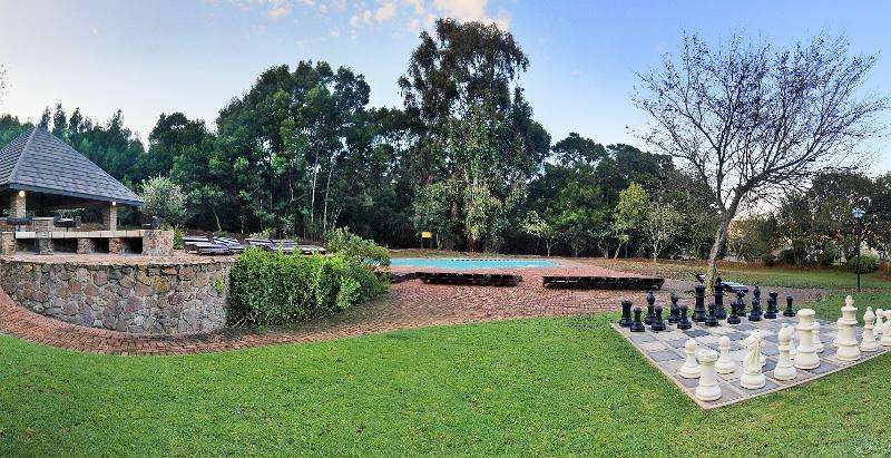 Midweek @ Crystal Springs, Pilgrims Rest, Sleeps 6