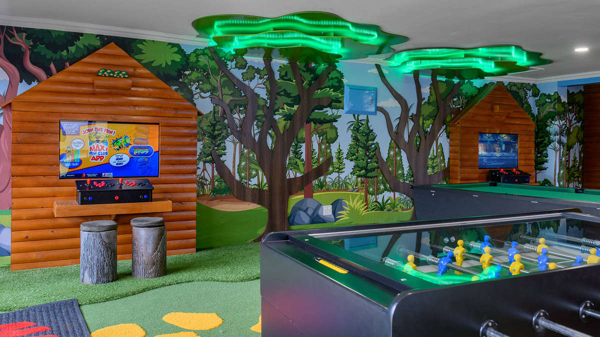 Midweek @ Caley Lodge, Cathkin Park, Drakensberg from  18 - 22 May 2026(4 Nights)2 Bedroom/sleeps 6