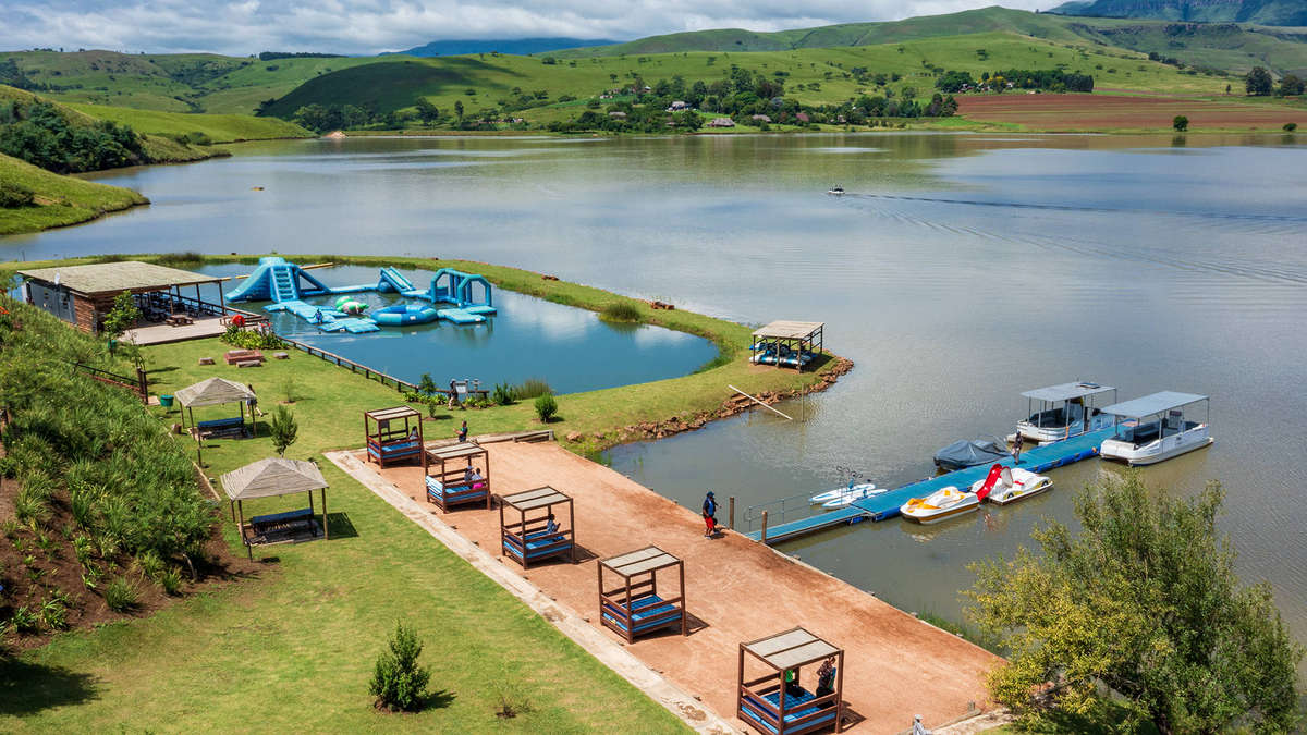 Midweek @ Caley Lodge, Cathkin Park, Drakensberg from  18 - 22 May 2026(4 Nights)2 Bedroom/sleeps 6