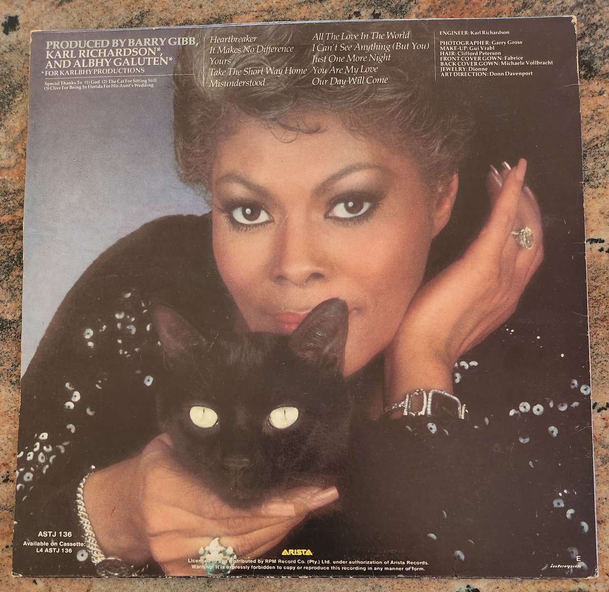 DIONNE WARWICK Heartbreaker (VG+/VG+) Arista ASTJ 136 SA Pressing 1982