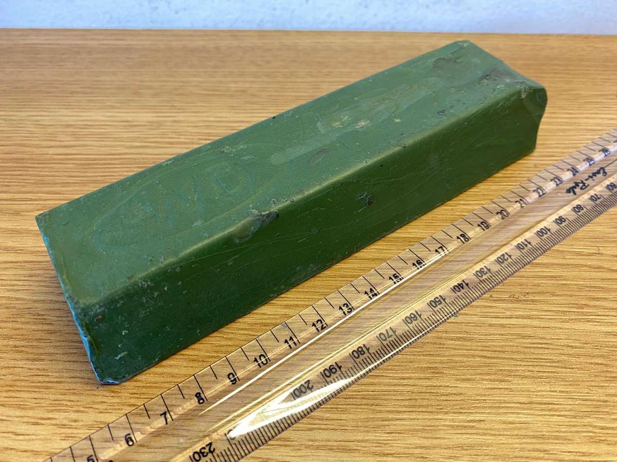 Green polishing compound - 0.5kg