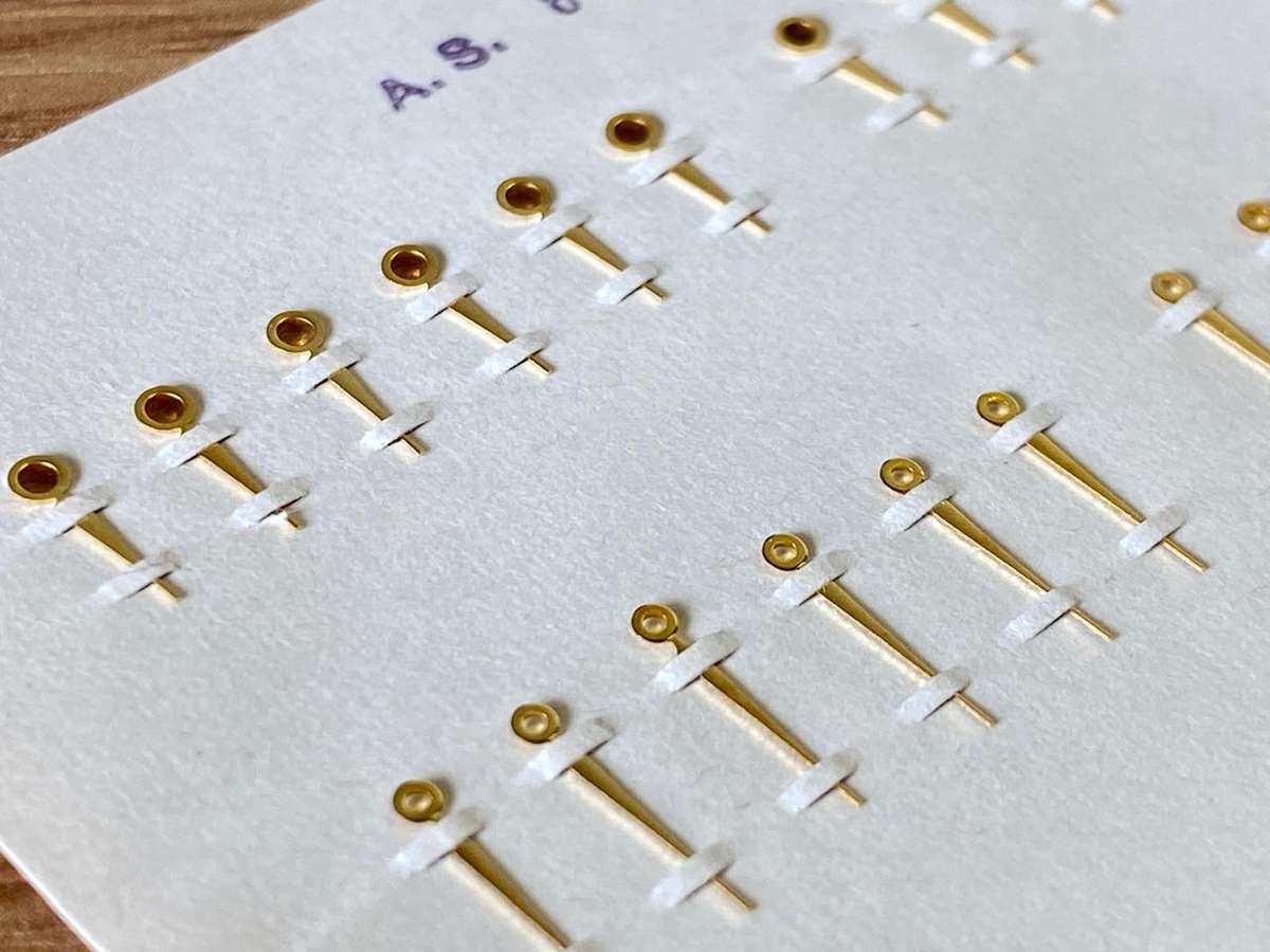 AS 1240 - paired hour & minute hands