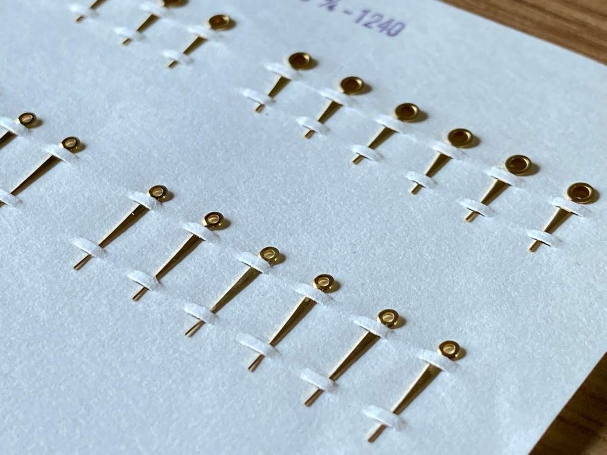 AS 1240 - paired hour & minute hands