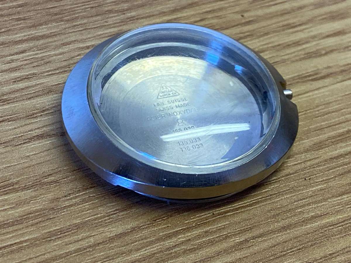 Omega Geneve Dynamic case