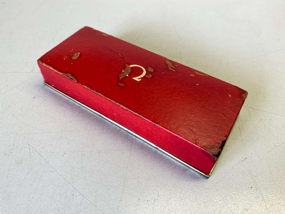 OMEGA - watch box