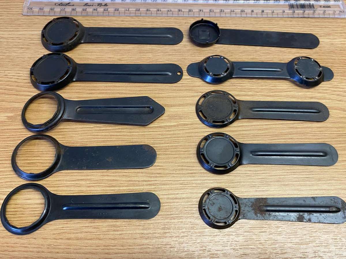 Watch case opening wrenches x 10 - lot 2