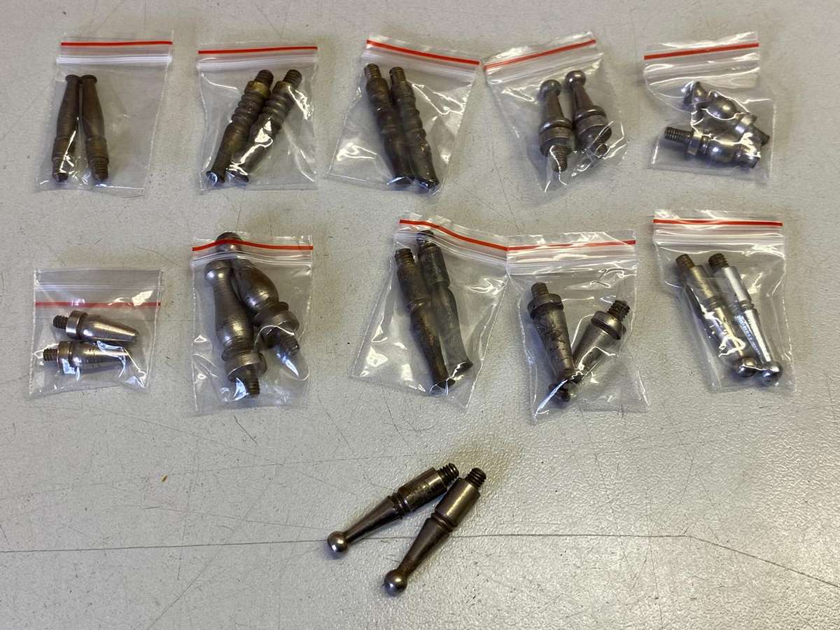 Clock parts - 11 pairs