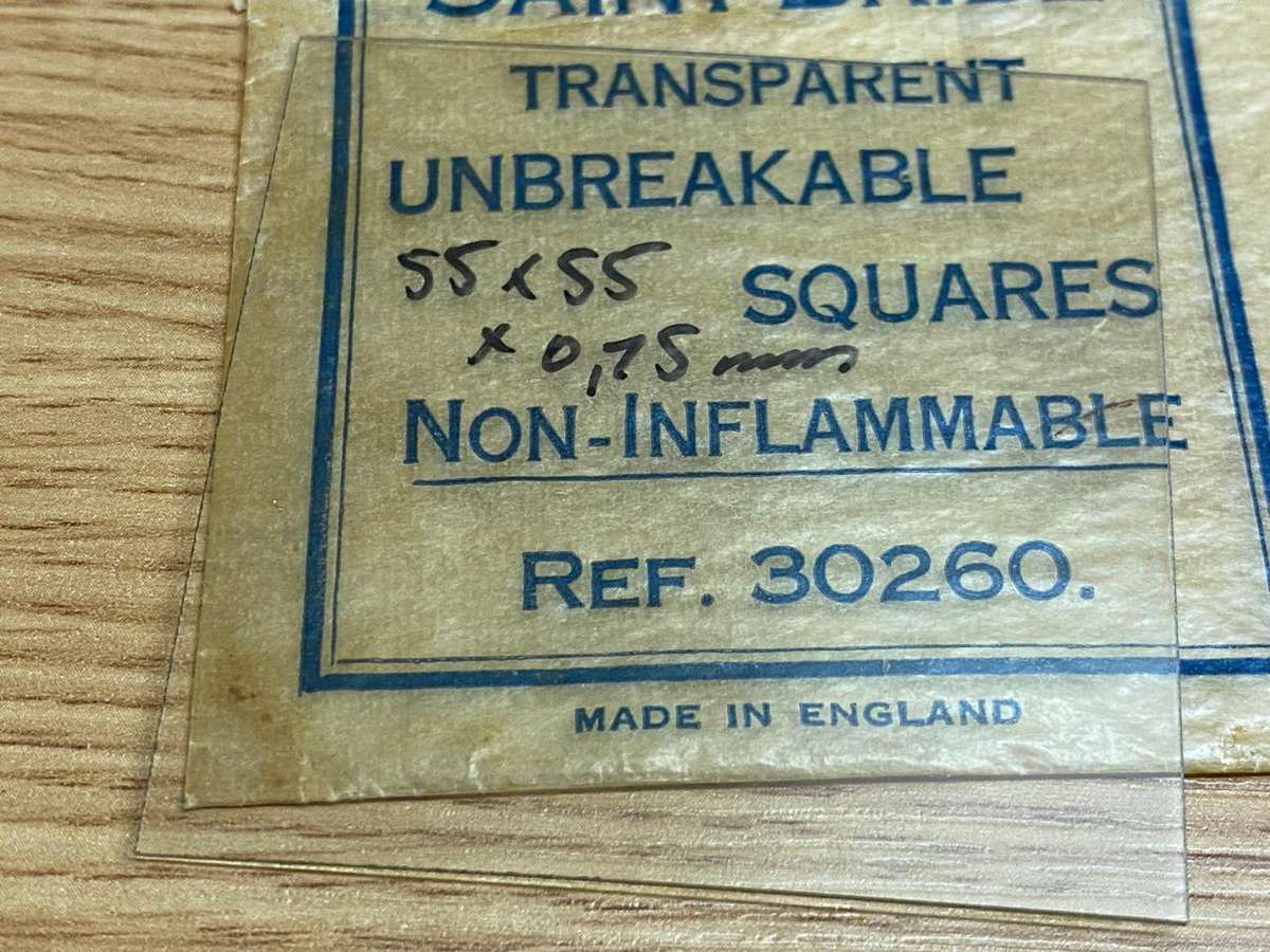 55 x 55mm acrylic for making pocket watch crystal