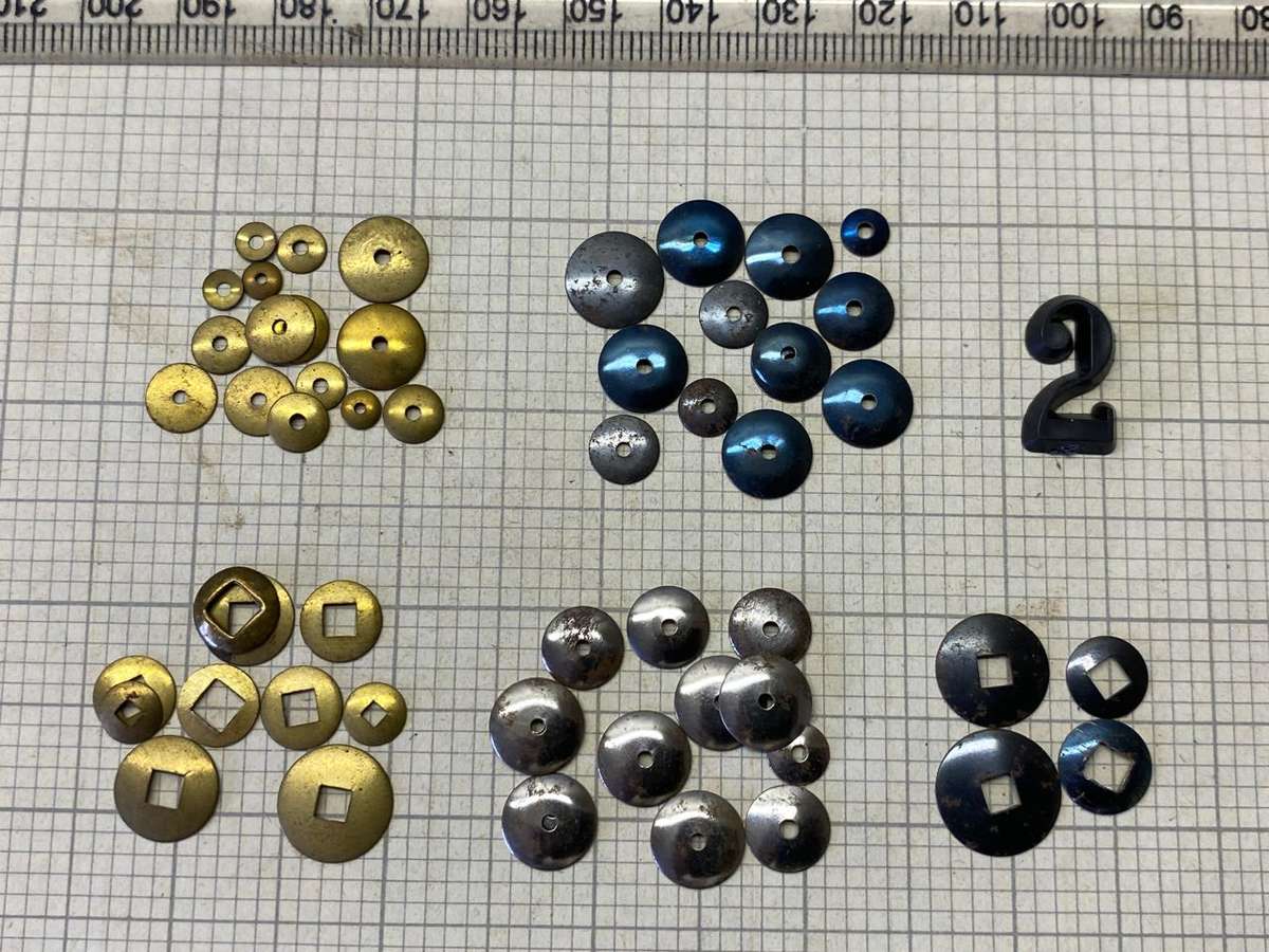 Clock hand washers - lot 2