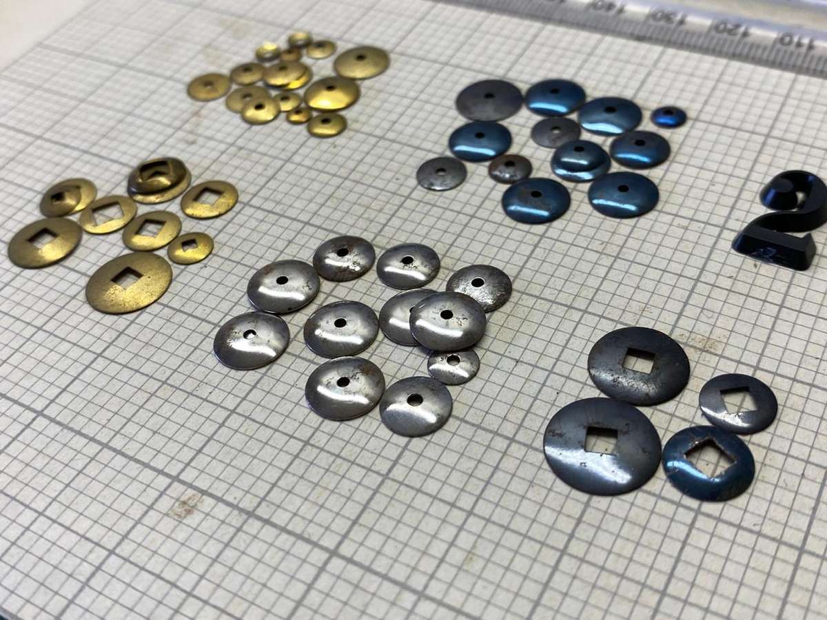 Clock hand washers - lot 2