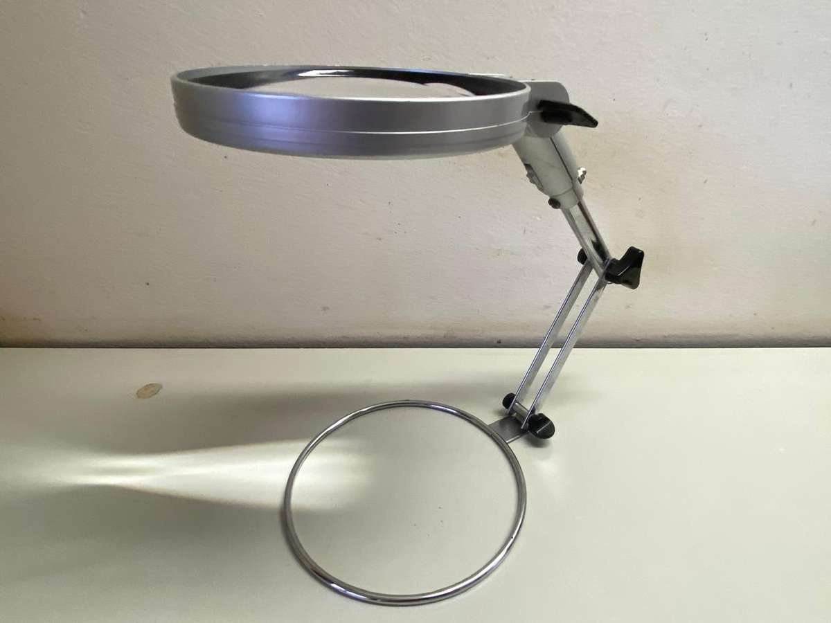 Watchmakers/jewelers/hobbyist  - 120mm magnified lens