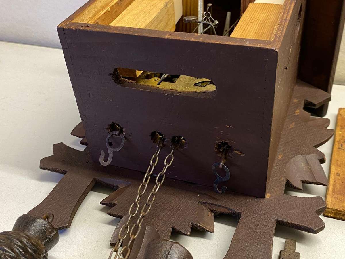 SCHATZ - 8 day cuckoo clock - parts/repair