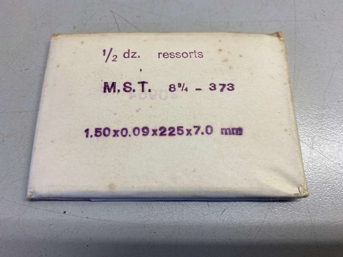 Mainsprings for MST calibers 366 - 373 - 410/411