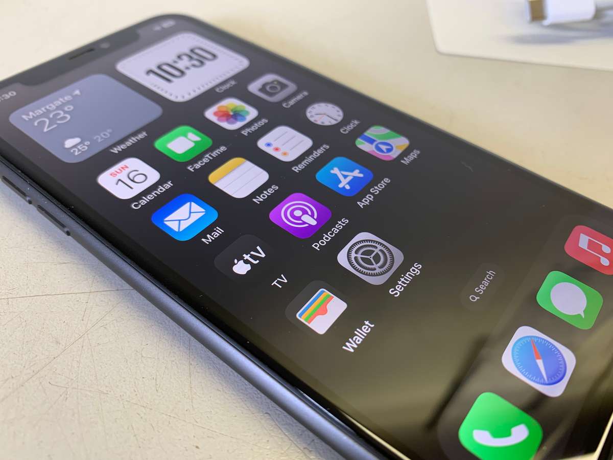 Apple iPhone 11 64GB