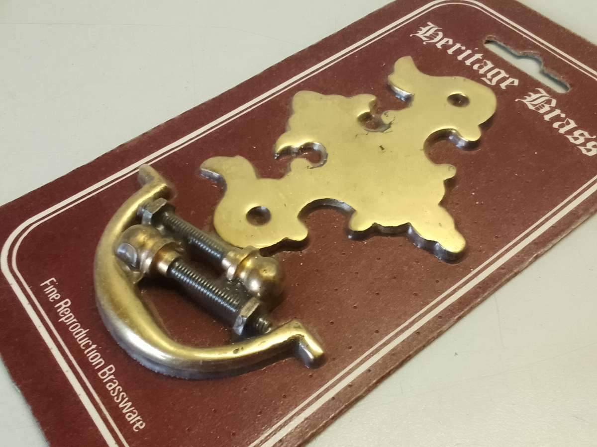 Brass trunk/drawer handles - vintage n.o.s. - 2 pieces