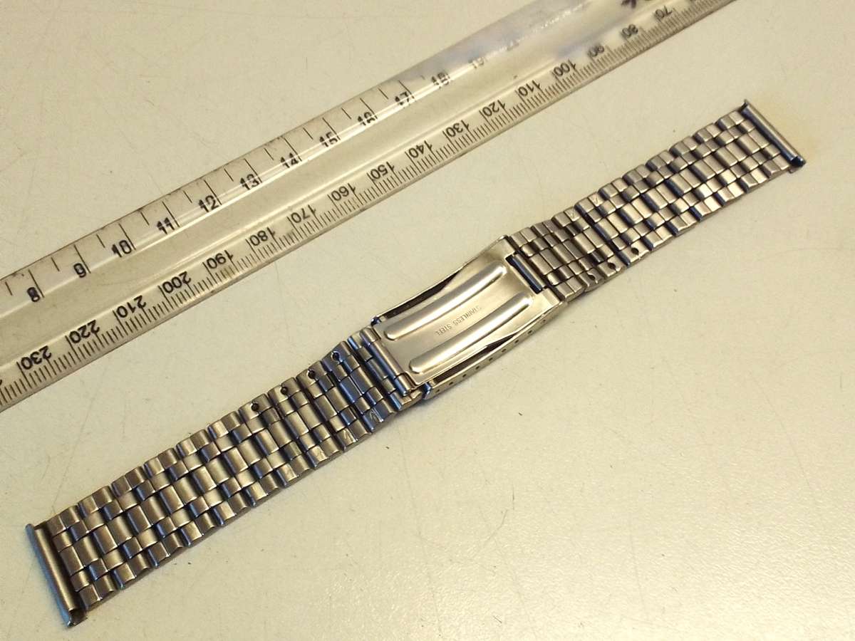 Used 20mm stainless steel bracelet