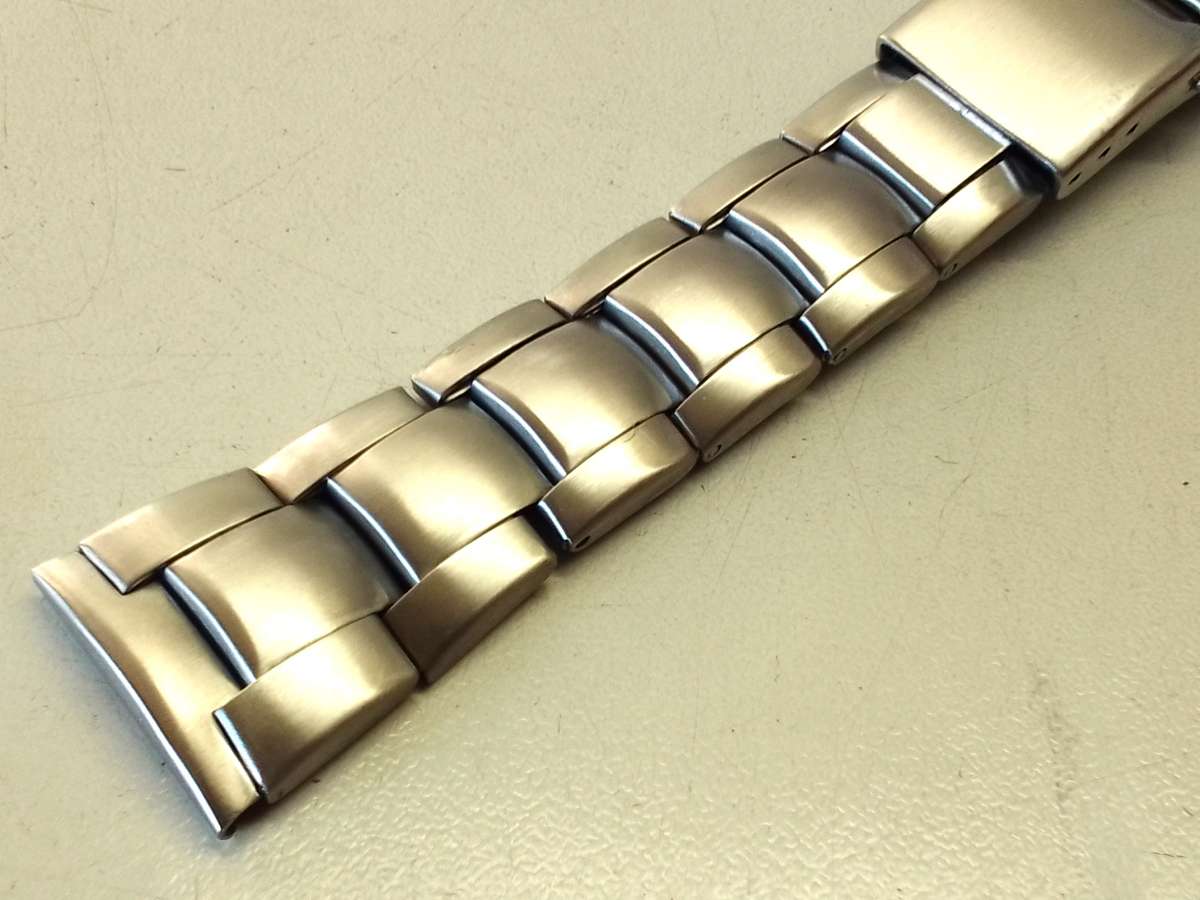 CITIZEN - used 22mm stainless steel bracelet