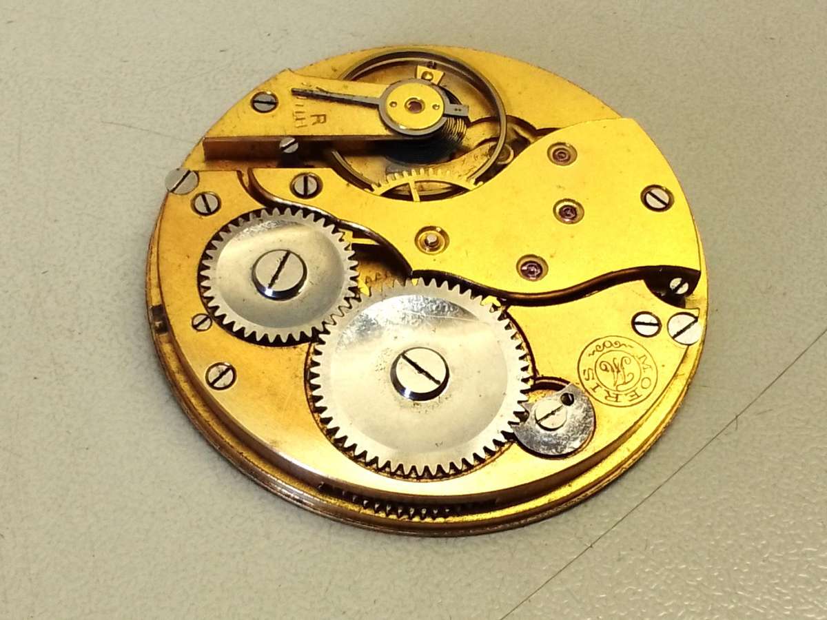 MOERIS - 42mm pocket watch movement - runs