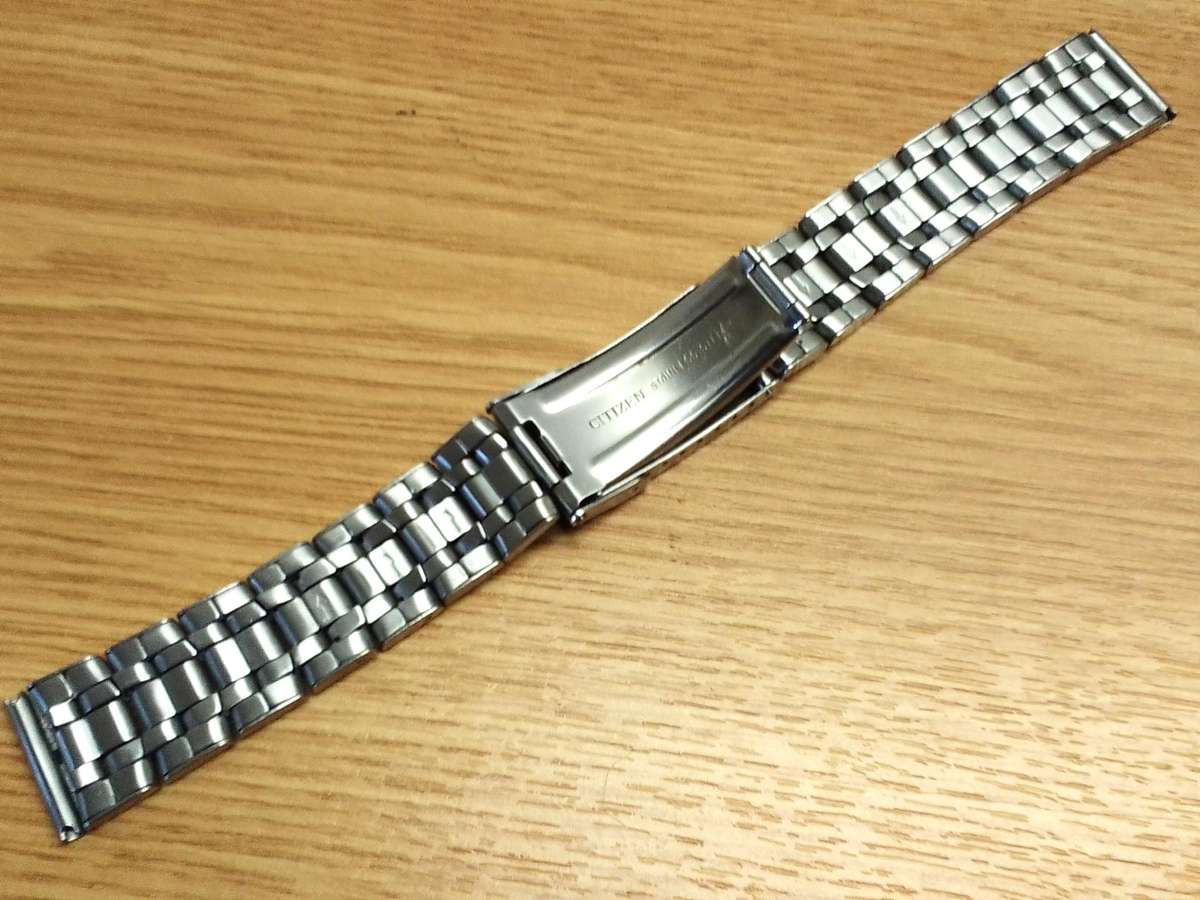 CITIZEN - used 20mm stainless steel bracelet