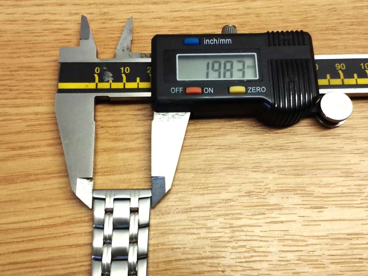 CITIZEN - used 20mm stainless steel bracelet