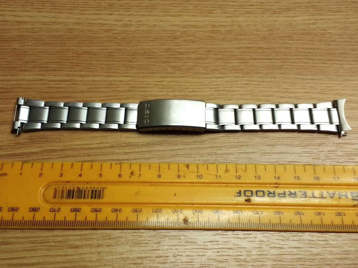 CASIO - 19mm stainless steel bracelet