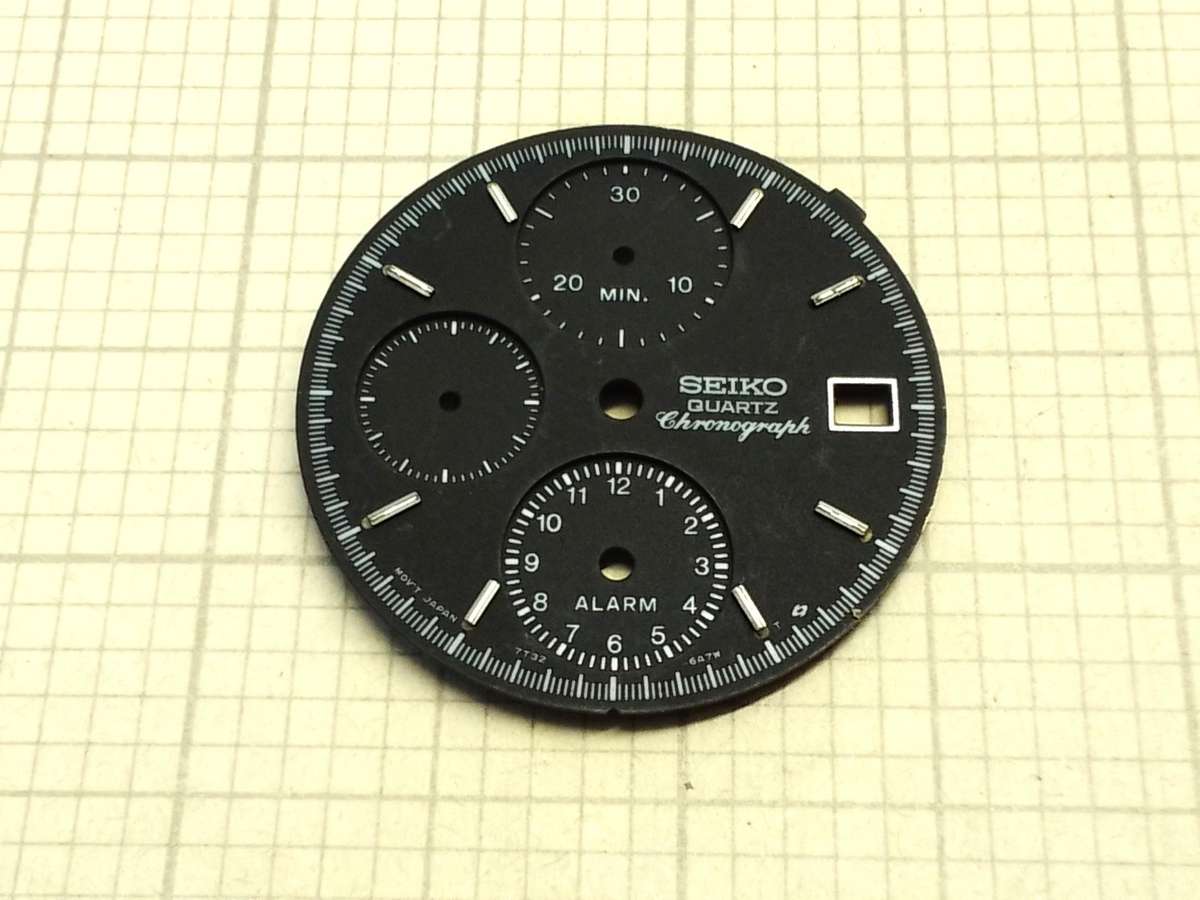 SEIKO 7T32 dial